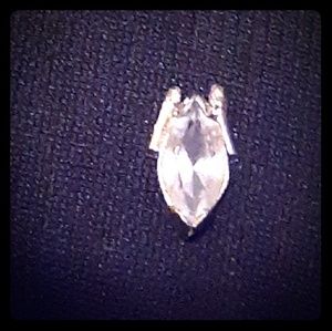 10k white gold diamond pendant